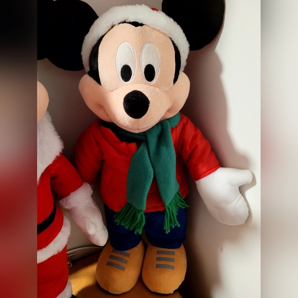 Disney Mickey and Minnie Mouse Holiday Greeters - Picture 4 of 4